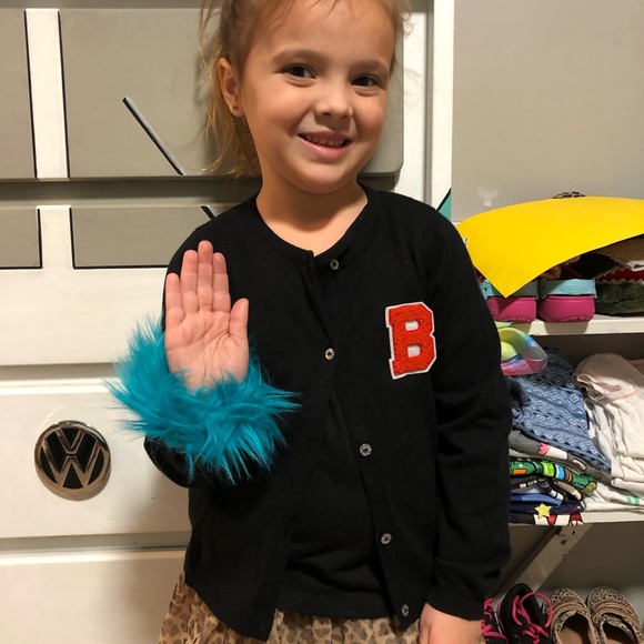 Meet your Posher, Amy - Picture 2 of 4